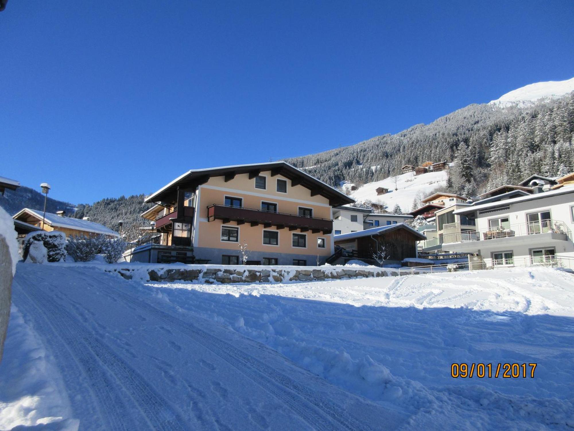 Appartement Knapp Wald im Pinzgau Exterior photo